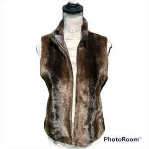 Ann Taylor Loft Faux Fur Vest Size Small Petite